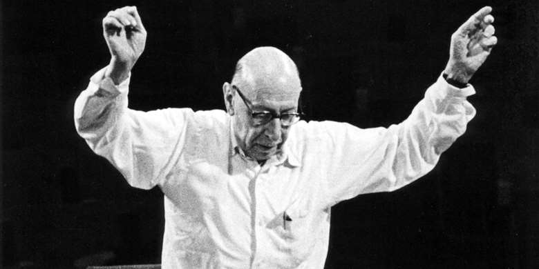 Stravinsky on the podium [photo: Fondation Horst Tappe / Bridgeman Images]