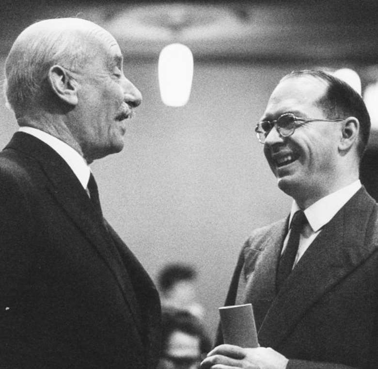Richard Itter (right) with Sir Adrian Boult at the 1968 sessions for the Elgar symphonies