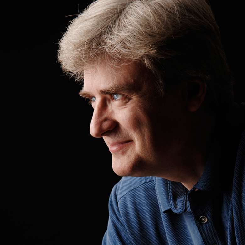 Thomas Dausgaard (photo Ulla-Carin Ekblom)