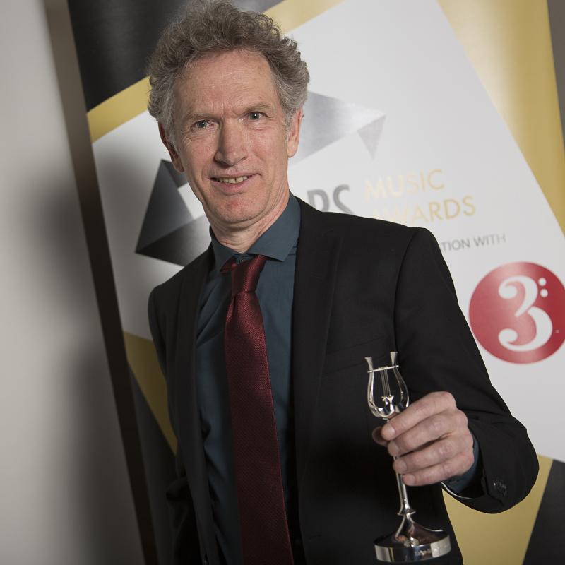 Hans Abrahamsen received the Large-Scale Composition Award for his work 'Let me tell you...'