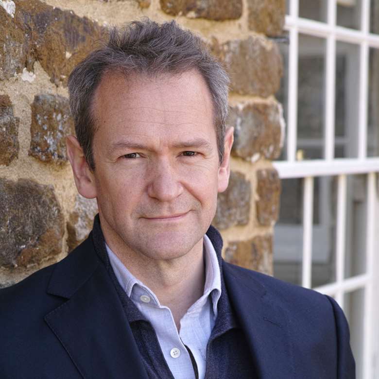 Alexander Armstrong (photo by Jonny Ring)
