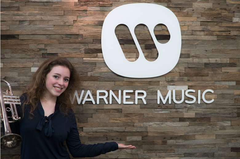 Lucienne Renaudin Vary joins Warner Classics
