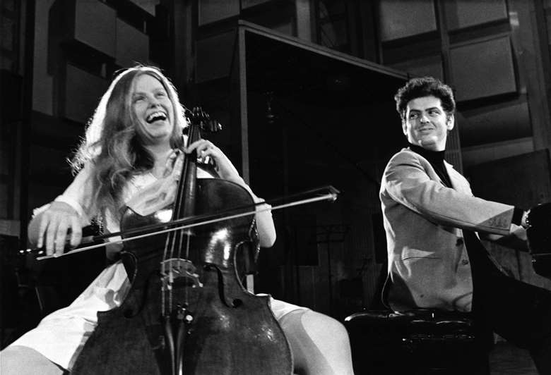 Jacqueline du Pré with Daniel Barenboim (photo: Reg Wilson / Warner Classics)