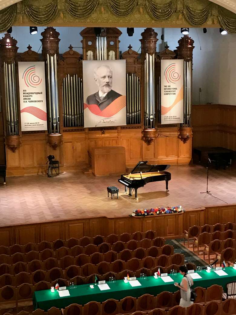 The stage of the Great Hall of the Moscow Conservatory, the home of the piano rounds