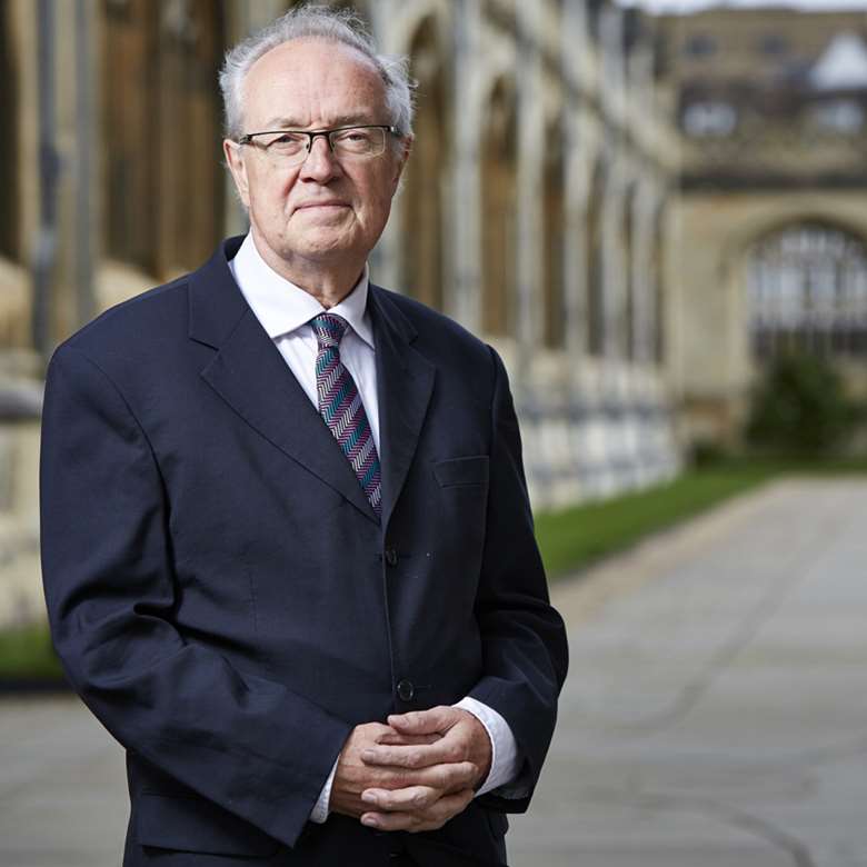 Stephen Cleobury receives a knighthood in the Queen’s Birthday Honours
