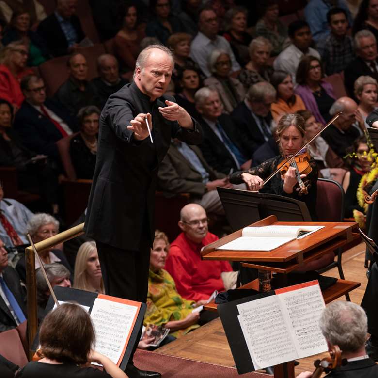 National Symphony Orchestra, under Music Director Gianandrea Noseda, launches own label (photo: Scott Suchman / NSO)