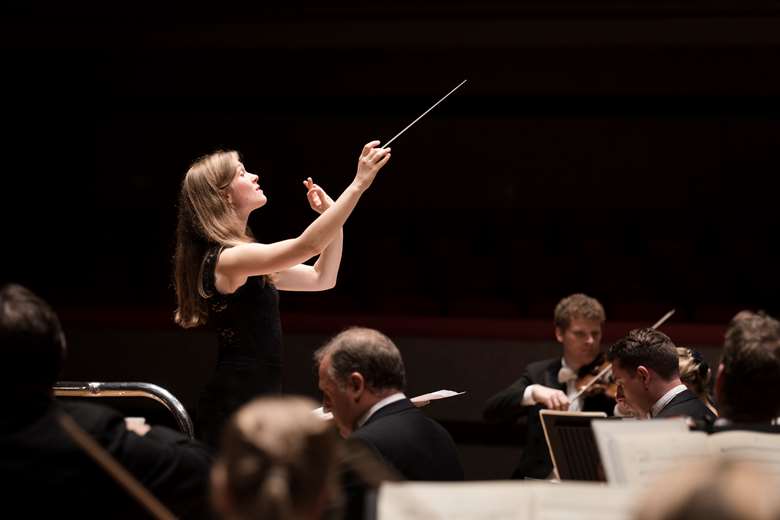 Mirga Gražinytė-Tyla conducts the CBSO