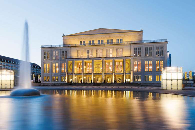 Leipzig Opera House (photo: Kirsten Nijhof)