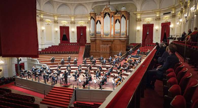 The Concergebouworkest performing under socially distanced conditions in its Amsterdam home. (Photo: Peter Tollenaar)