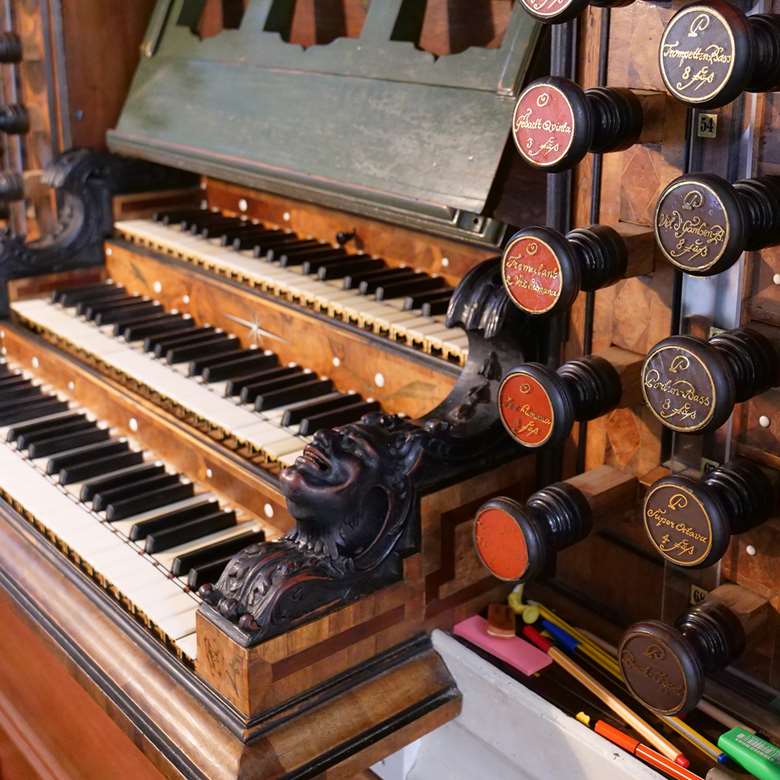 In this exclusive excerpt from Bach and Expression, we encounter this unusual organ in Waltershausen