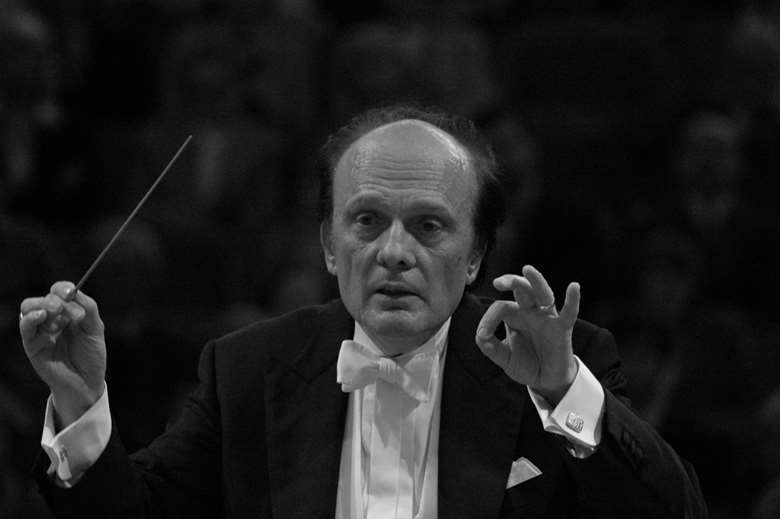 Zdeněk Mácal [photo: Czech Philharmonic