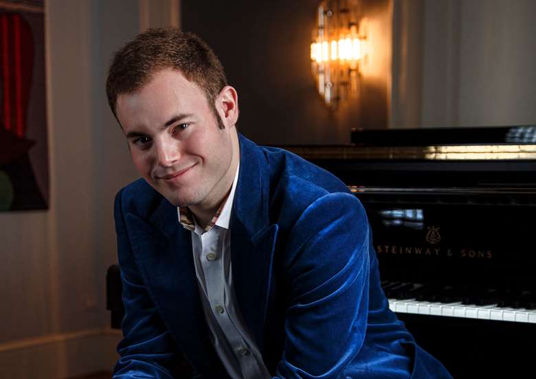 Alon Kariv (photo: Michael Pavia)